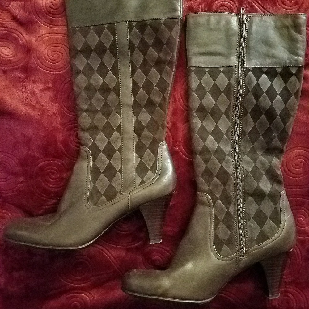 Born ~Brown Leather/Suede Checkerboard, Knee Boots